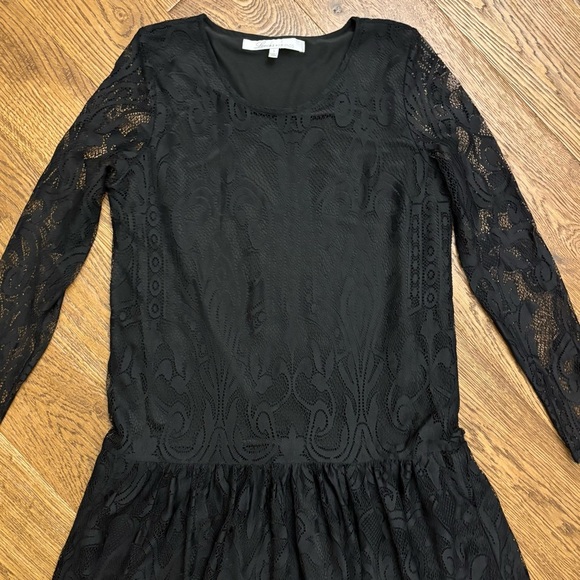 Lovers + Friends black lace dress - Picture 4 of 10